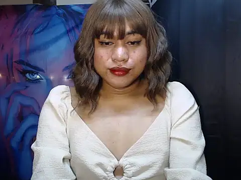 Snapshot of bettina_love chatting on October 27, 10:26 pm bettina love online show from October 27, 10:26 pm