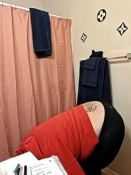 bootiebby online show from October 27, 11:21 pm