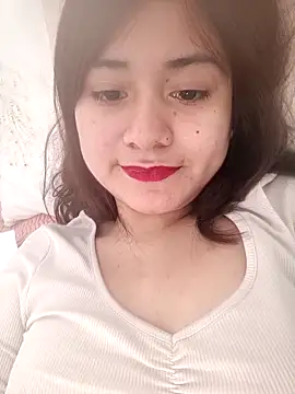 kitty 222 online show from February 23, 12:15 pm