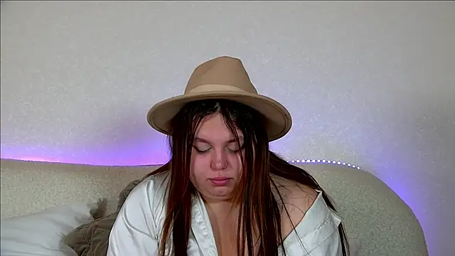 LillianKim online show from October 9, 6:56 pm