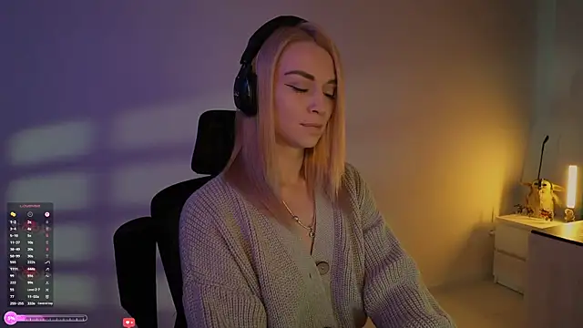 AskAlexa online show from November 18, 8:59 am