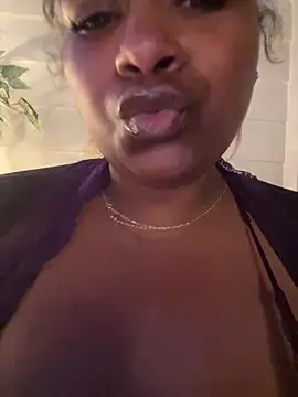 BigFineSelena online show from October 11, 11:51 pm