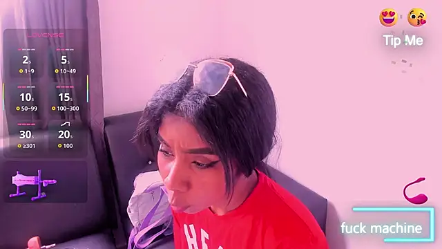 CuteEbony1 online show from September 29, 5:40 pm