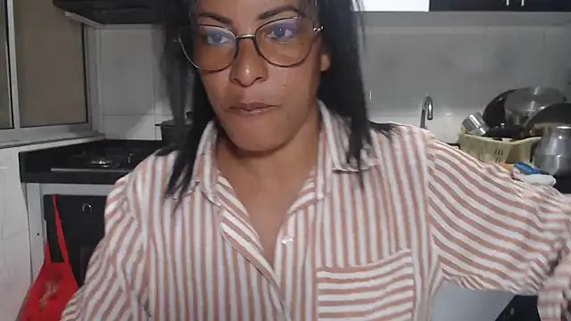 kateleyagrey online show from October 17, 7:50 pm