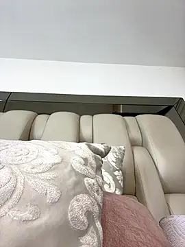 ALISSON FOXXX1 online show from December 17, 12:53 pm