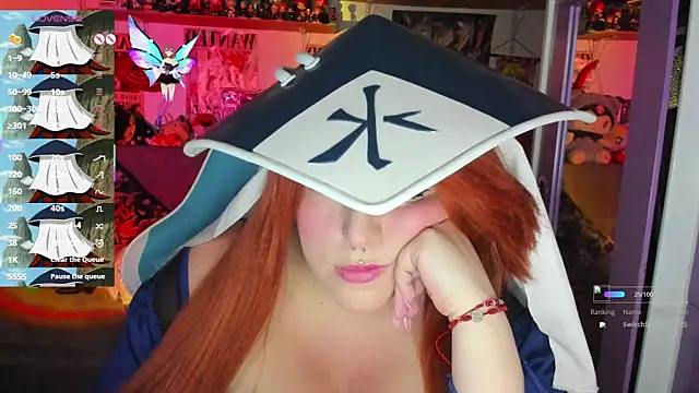 Snapshot of candyy_new chatting on September 30, 9:15 am candyy new online show from September 30, 9:15 am