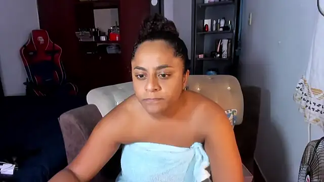 BellaKarla online show from July 29, 11:16 pm