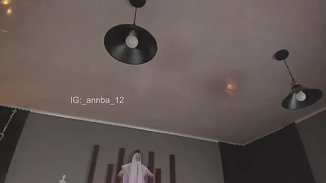 annie barozzi online show from October 14, 1:46 pm