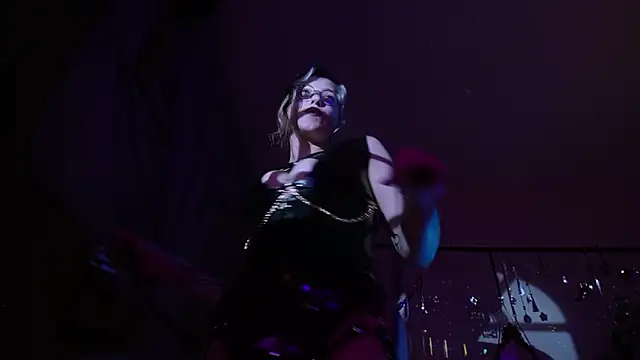 Scarlett Wanner online show from March 1, 8:08 pm