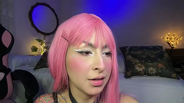 Cinamoonn online show from March 29, 9:03 pm