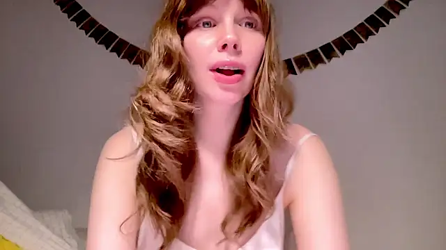 Nikki Mimimi online show from December 18, 10:09 am