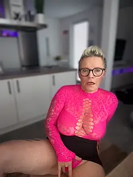 German Milf online show from October 12, 1:13 pm