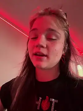 Cutiepiespanks online show from October 4, 7:51 pm