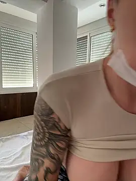 EmaSalis online show from January 18, 12:23 pm