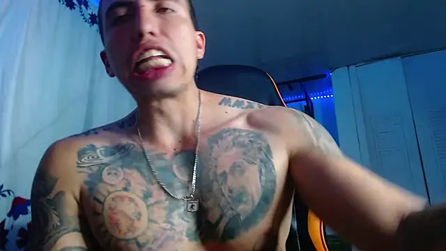 Adam Hudsond online show from February 20, 1:15 am