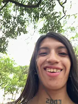 Ortegakim online show from April 13, 6:30 pm