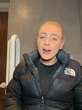 Strongqueen online show from October 18, 8:43 pm