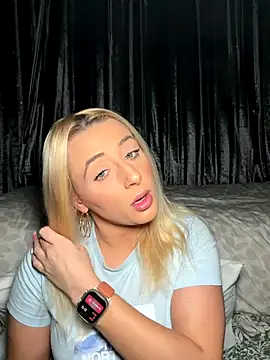 Strongqueen online show from November 8, 8:14 pm