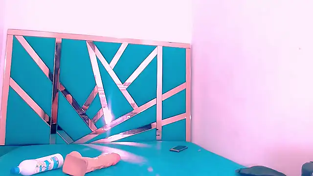 shantal dirty ts online show from March 30, 3:50 am