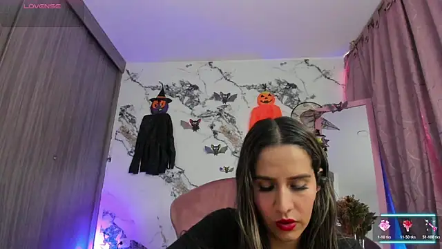 Annaross2 online show from October 29, 7:27 pm