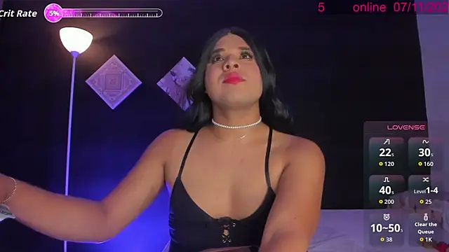 CrystalRambeau online show from November 8, 3:33 am