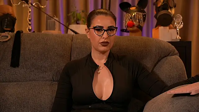 kelly kent online show from November 17, 1:28 am