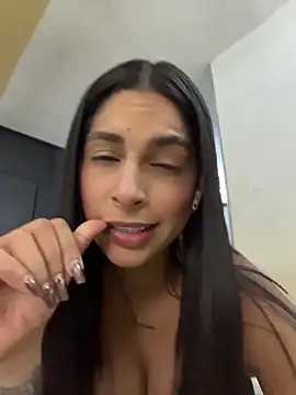 charlotte stevenss  online show from April 17, 1:02 pm