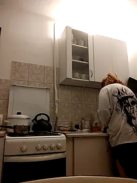 She-devilx online show from April 12, 11:50 pm