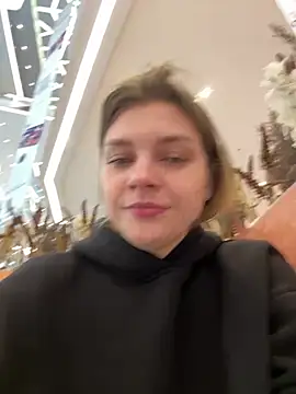 ValenciaShock online show from April 8, 7:32 am