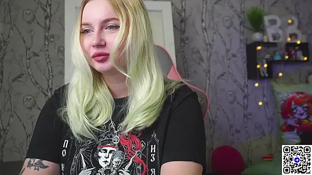 Moon Valkyrie online show from January 6, 9:02 am