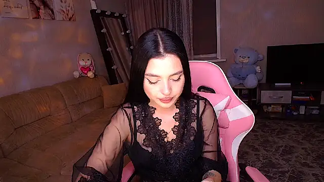 Snapshot of __Malika__ chatting on September 9, 1:44 pm Malika online show from September 9, 1:44 pm