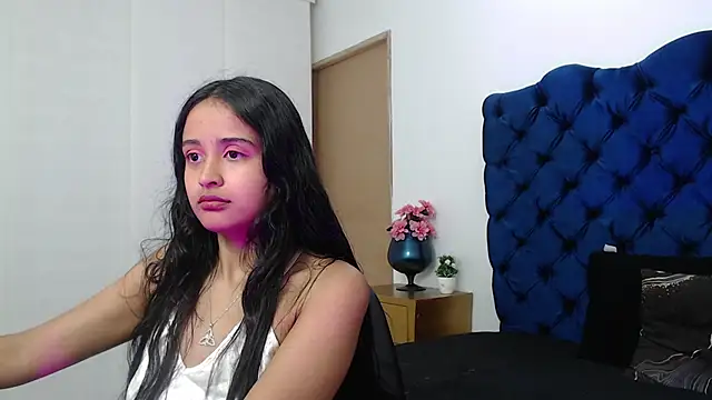 Lili666  online show from November 22, 3:09 am