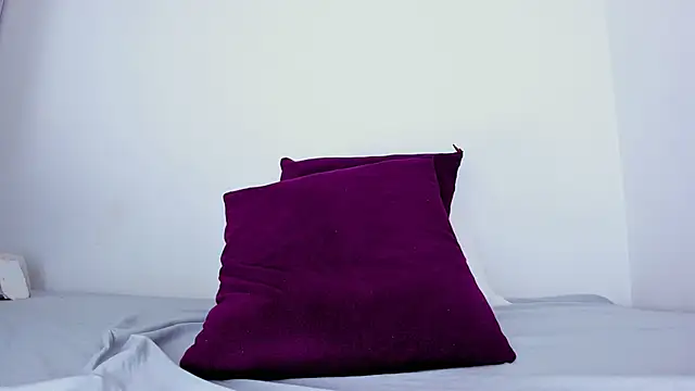 Skarleth69 online show from March 3, 11:49 am