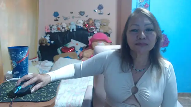 Snapshot of milfeddy_ chatting on September 10, 9:26 pm milfeddy online show from September 10, 9:26 pm