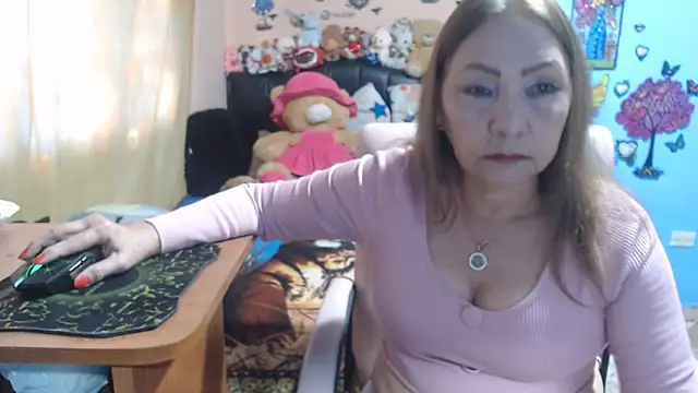 milfeddy  online show from February 5, 7:39 pm