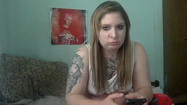 Snapshot of alexabunni chatting on October 19, 3:36 pm alexabunni online show from October 19, 3:36 pm