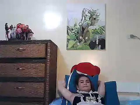 Kisses-13 online show from September 20, 5:55 pm