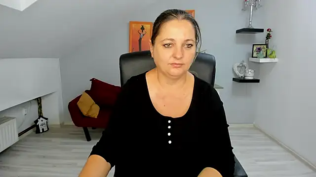 LollaGirl online show from September 23, 3:26 am