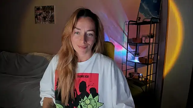 Snapshot of RebeccaMartinez chatting on October 10, 12:32 pm RebeccaMartinez online show from October 10, 12:32 pm