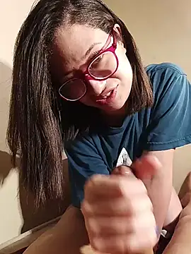 AmazingFuckCam online show from July 5, 7:14 am