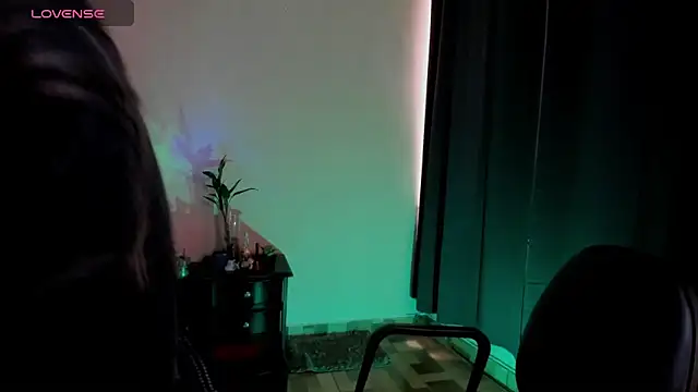 shantalc3rezo online show from February 2, 7:46 pm