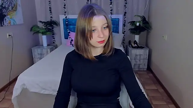 Snapshot of RinaMoore chatting on September 19, 3:44 pm RinaMoore online show from September 19, 3:44 pm