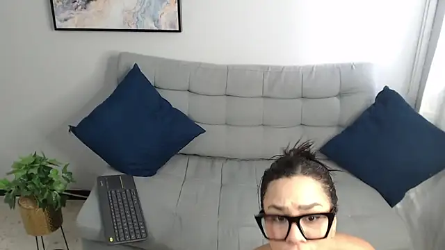 Snapshot of Amber_Etan chatting on September 25, 4:06 pm Amber Etan online show from September 25, 4:06 pm