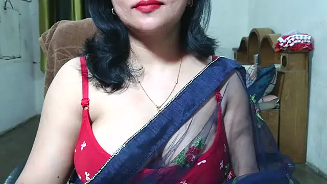 Cute Mahi22 online show from October 11, 7:05 pm