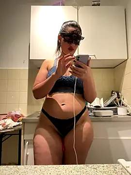 Sarahkhaalifa online show from November 20, 9:38 pm