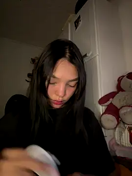 Valery rhoades online show from December 20, 5:00 am