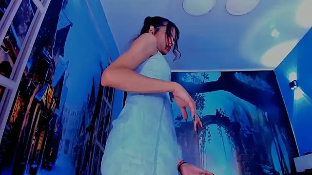 alessa brown74 online show from April 5, 3:49 am