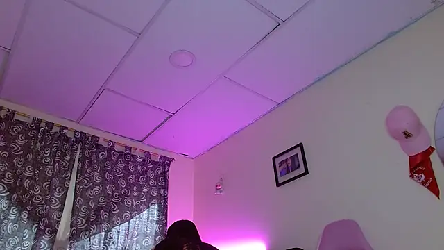 Dakota bumm online show from September 18, 8:51 pm