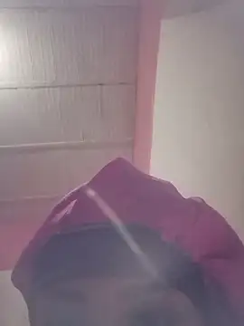 Victor-and-shelly online show from November 9, 11:00 pm