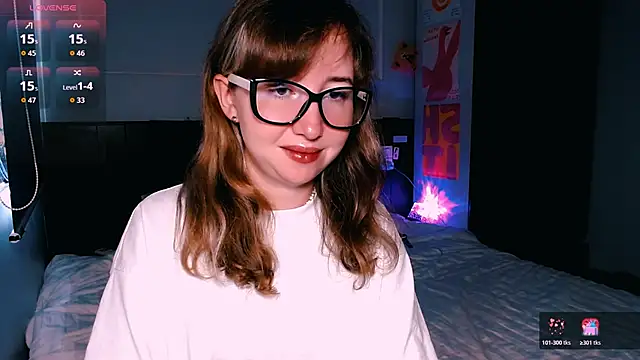 Cosmo Riri online show from November 14, 4:56 am